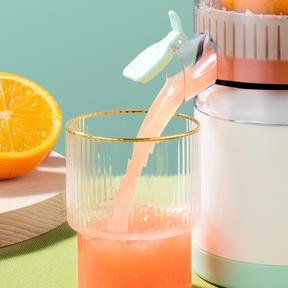 Juice Squeeze® - Espremedor De Suco Elétrico e Automático ( Compre 1 Leve 2 )